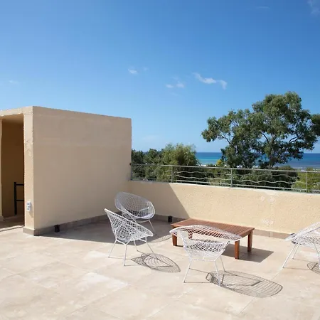Pasithea Bed & Breakfast 3*